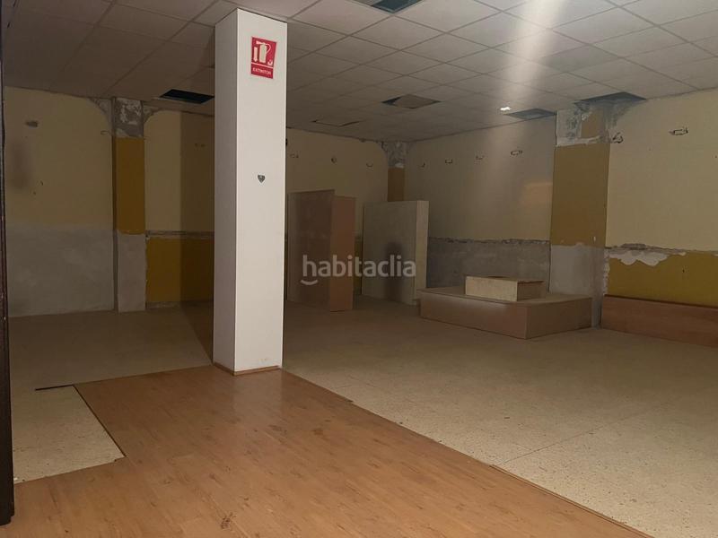 Foto 0bdc2e9a-fe3e-4bd2-8778-282fa35e8e8c. Lloguer local comercial a Sant Josep-Zona Hospital Ontinyent