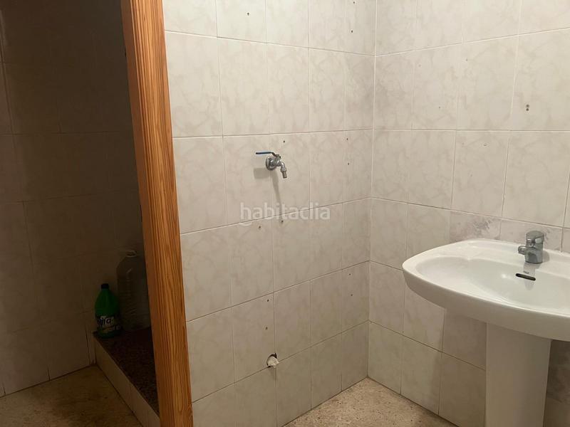 Foto 0fb53049-e9a2-4d86-b998-05805e3f8d77. Lloguer local comercial a Sant Josep-Zona Hospital Ontinyent