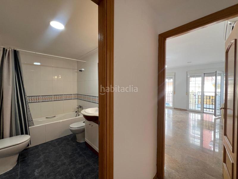 Foto a8a069d1-74de-4b38-a090-0272526ab55c. Piso  en zona El Llombo en El Llombo Ontinyent