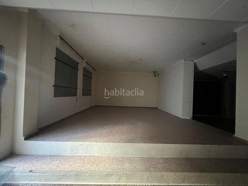 Foto ab83dd23-f6f2-4ca0-bc0a-97522d41fefa. Local comercial a Centro Ontinyent