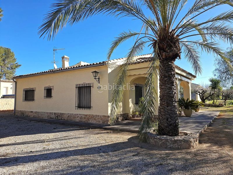 Foto b0ede3ba-7ca9-4eac-9b66-21157fa24e92. Xalet amb piscina a Santa Ana Ontinyent