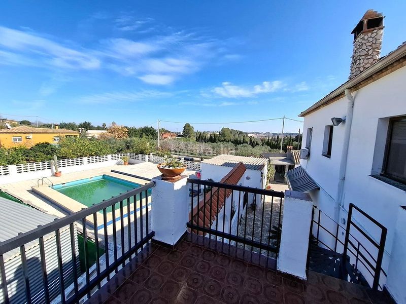 Foto 5b976d2f-8d3b-4b53-aa72-37f4734bc2be. Xalet amb aparcament piscina a Santa Ana Ontinyent