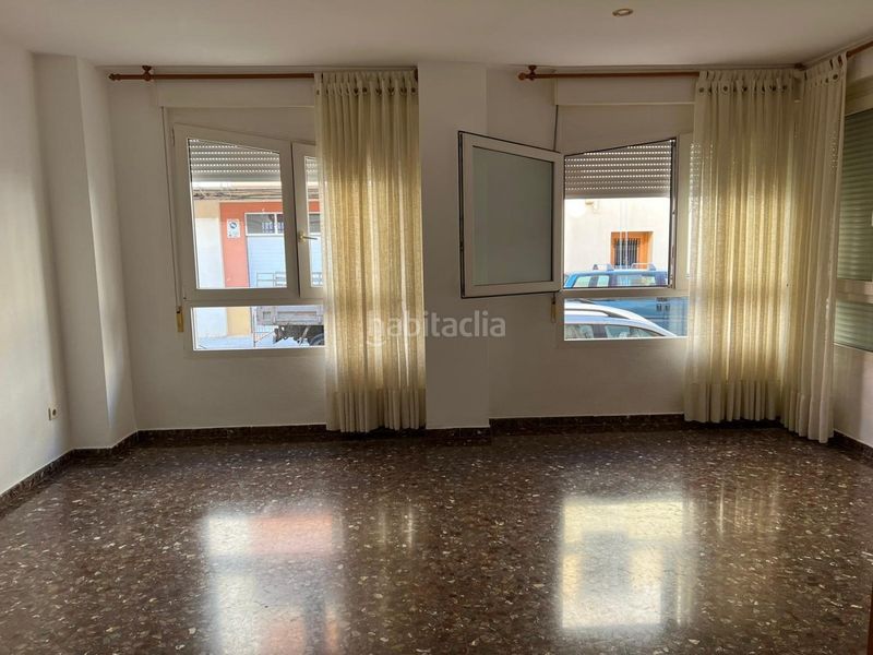 Foto 49bb7b34-5fc2-4365-bfce-7b55926f3516. Rent flat in El Llombo Ontinyent