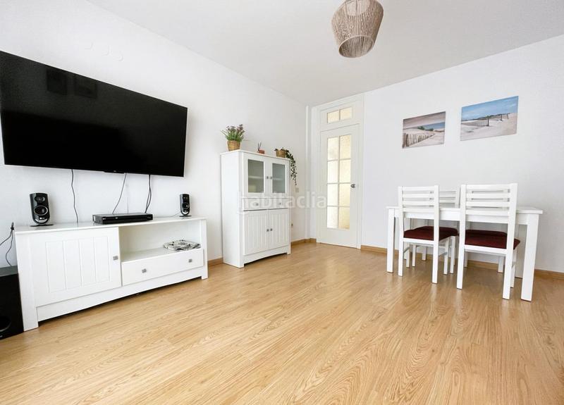Foto 2c160668-5da6-41aa-aa62-d0826ab17967. Lloguer apartament a calle illes balears 22 a Playa de Gandía Gandia