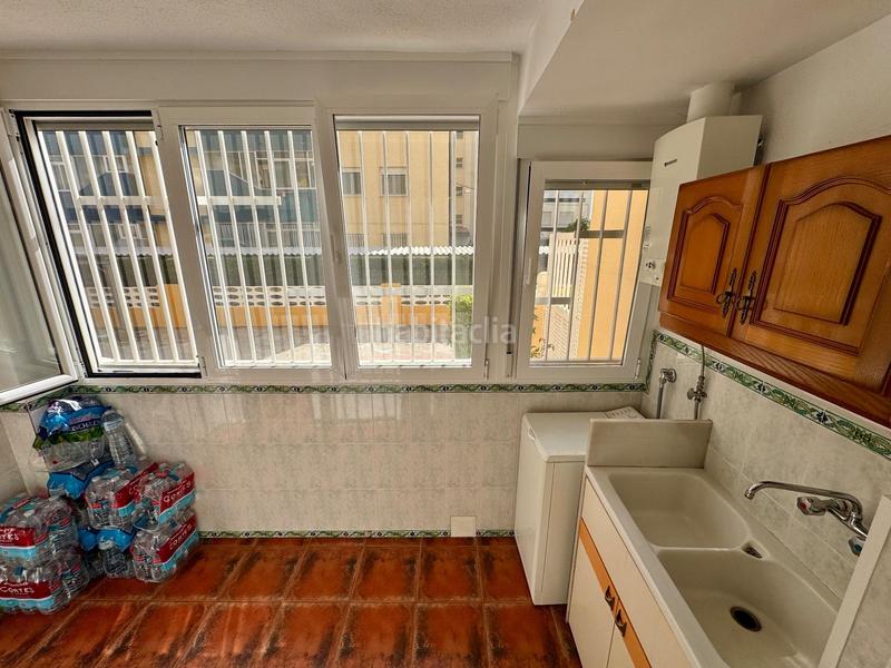 Foto 048f33d0-78ac-41ee-9529-998da565392b. Planta baixa amb aparcament a Playa de Gandía Gandia