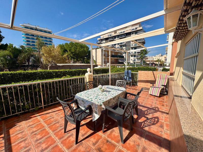 Foto 16269e0b-a1ca-465f-ab03-b7636a1bb0b1. Planta baixa amb aparcament a Playa de Gandía Gandia