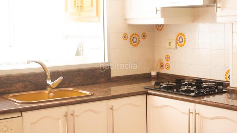 Foto 8c9336db-71d3-49a7-ab62-9f01384d9edb. Planta baixa amb aparcament a Playa de Gandía Gandia