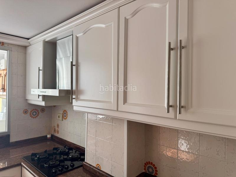 Foto b7e252ac-7388-4b95-be90-c5932147f1df. Planta baixa amb aparcament a Playa de Gandía Gandia