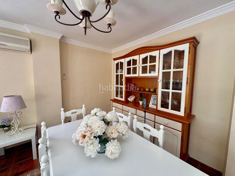 Foto fc5fa18f-e5c5-403b-9c28-82b7686de4b2. Planta baixa amb aparcament a Playa de Gandía Gandia