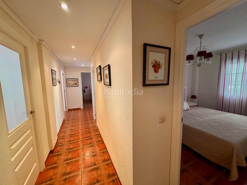 Foto fd770ac3-af2c-4232-ad71-896cf6d1988f. Planta baixa amb aparcament a Playa de Gandía Gandia