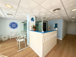 Alquiler Local Comercial en Playa de Gand�a. Traspaso clinica fisioterapia
