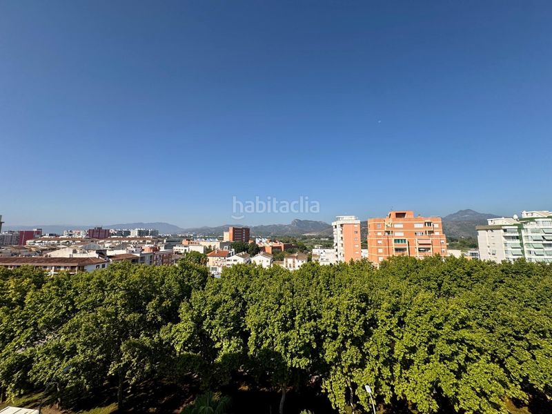 Foto 487edbee-4148-4a04-8f72-6cad1d16b8d6. Penthouse in paseo rosa dels vents 16 in Playa de Gandía Gandia
