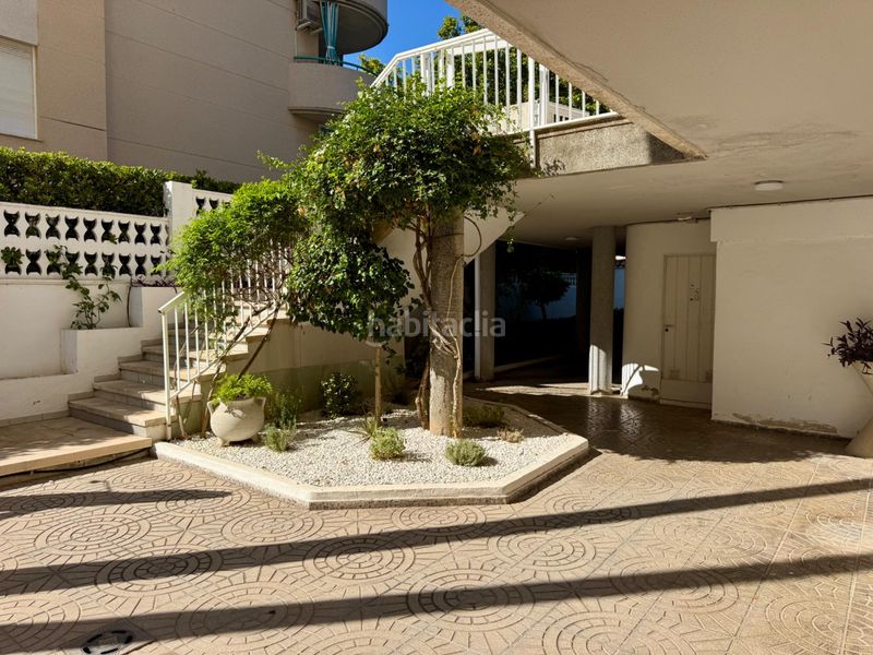 Foto 70b05f5f-64b9-4bb2-95fa-dda3cbeacc44. Penthouse in paseo rosa dels vents 16 in Playa de Gandía Gandia
