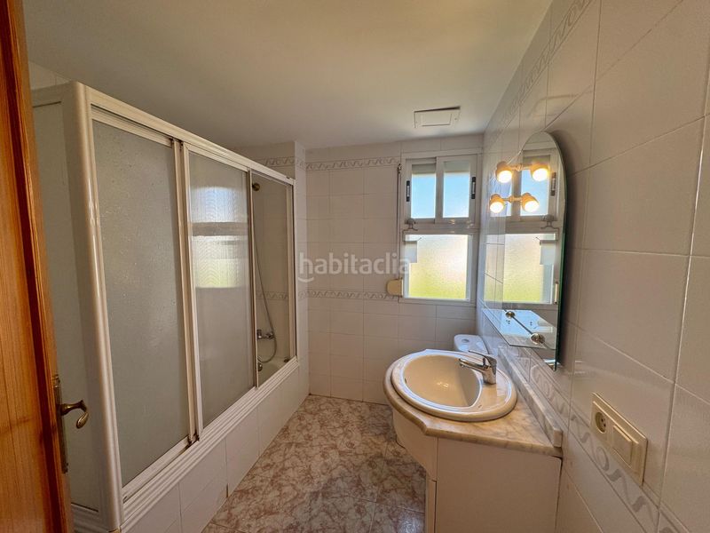 Foto a9e8e71c-91f5-464b-847f-71a3b95ac4ae. Penthouse in paseo rosa dels vents 16 in Playa de Gandía Gandia