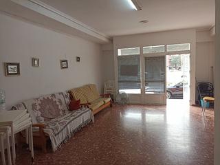 Planta baixa a Sant Antoni. Local habilitado como vivienda a 50 metros de la playa!!!!