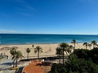 Appartement à Sant Antoni. 1ª línea vistas estupendas frontales al mar en excelente estado