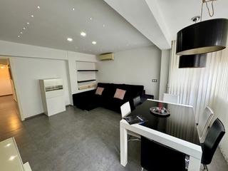 Apartament a Pueblo de Cullera. Centro del pueblo de cullera 2 habitaciones dobles y 1 baño comp