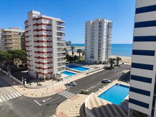 Appartement à Racó. Playa del racó 3ª línea vistas al mar piscina y dos plazas de ga