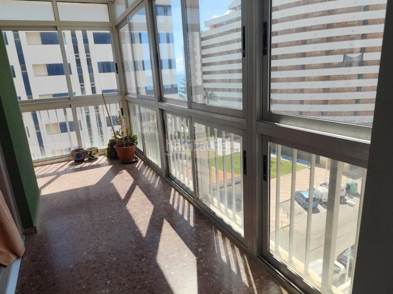 Foto d1d3bdd3-295a-4f6b-8d47-fc67e8a1fb65. Piccolo appartamento con parcheggio piscina in Racó Cullera