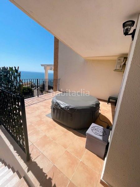 Foto dfa01679-e17b-4b2d-9bf1-3d045f2df1a7. Casa adossada amb calefacció aparcament piscina a Cullera