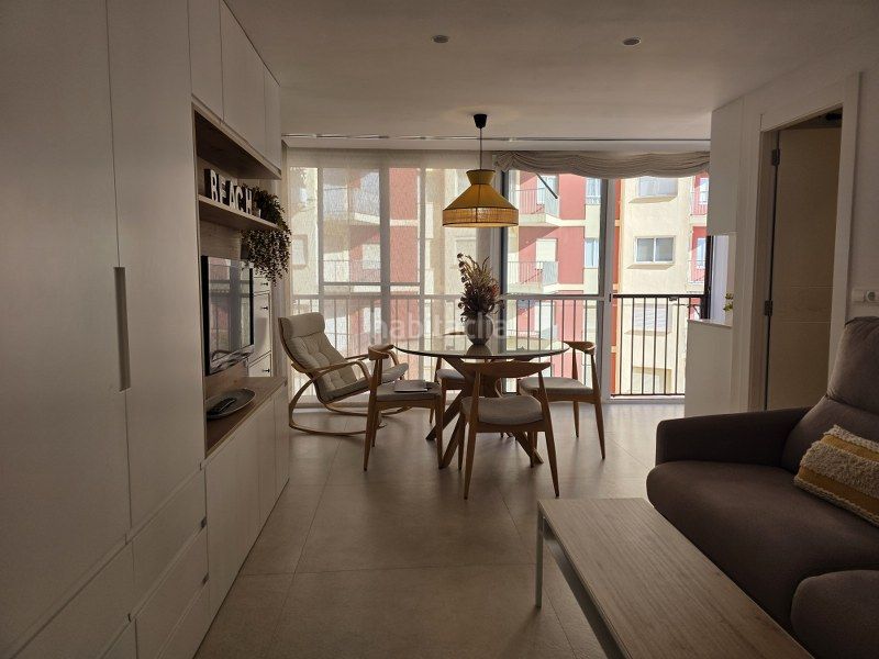Foto 19c8bd46-0742-4a39-8153-04dabd5147e5. Apartament amb piscina a Racó Cullera