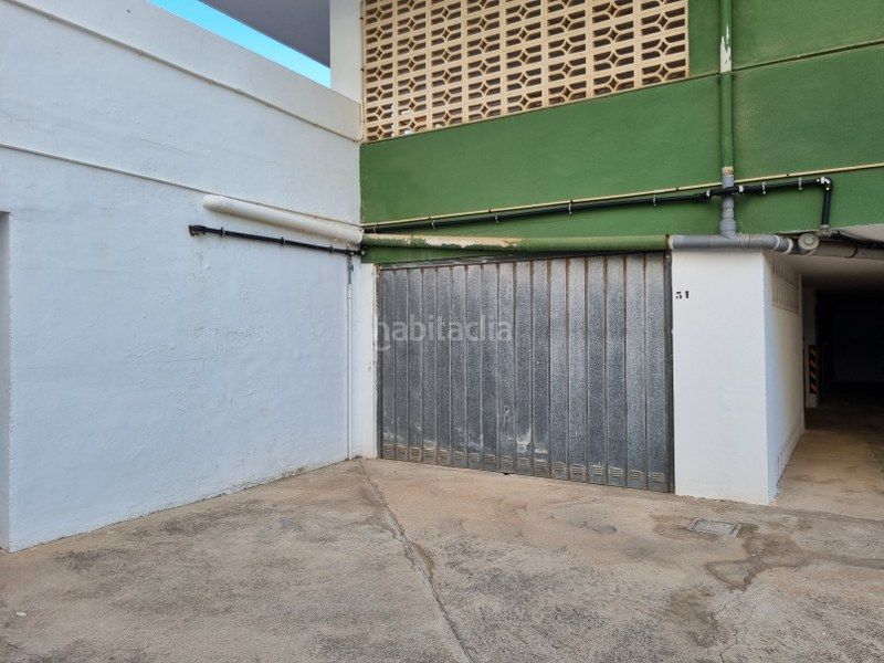 Foto 17002934-4515-4f2d-aebf-4a35fe7c8f3a. Aparcament cotxe a Racó Cullera