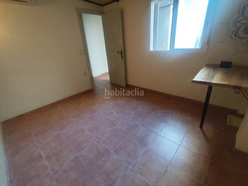 Foto c44aee24-3e7a-4c41-9e3a-3547645bf2bb. Masia a El Marenyet Cullera