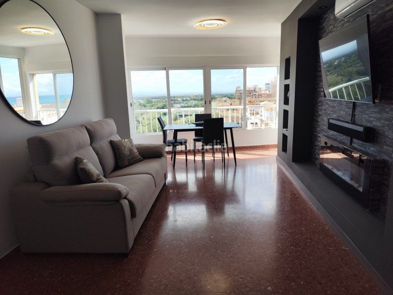 Foto f856cc22-2b52-4a69-8e9d-135f9af63025. Apartament amb calefacció a Les Palmeres Sueca