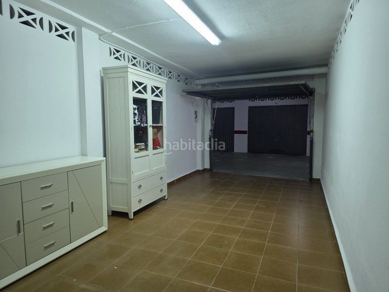 Foto e63ca0d0-d89d-40da-8aa2-248441146b0e. Aparcament cotxe a Racó Cullera