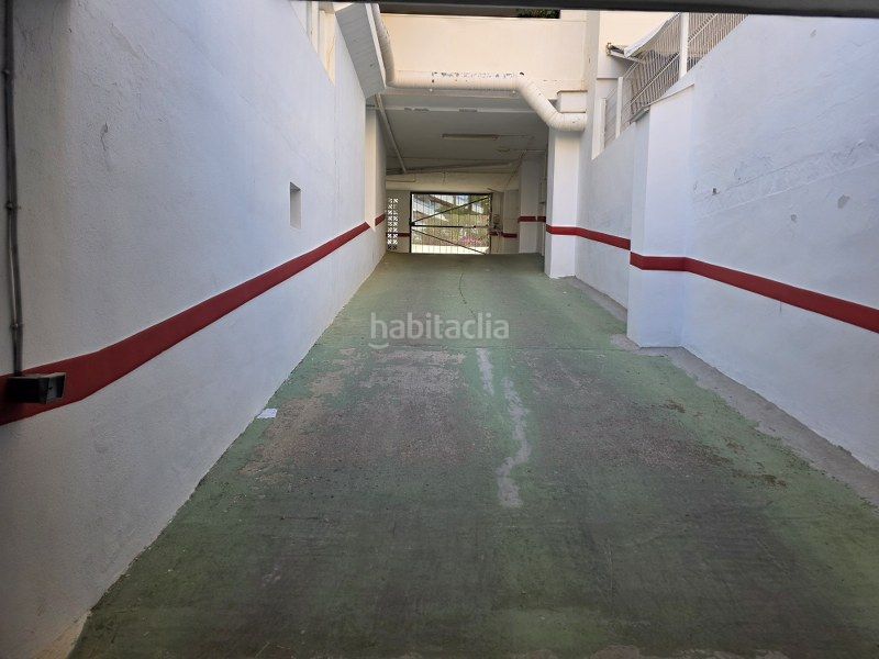 Foto e8bc3100-ba24-4b0f-8eb0-bac717b78c91. Aparcament cotxe a Racó Cullera