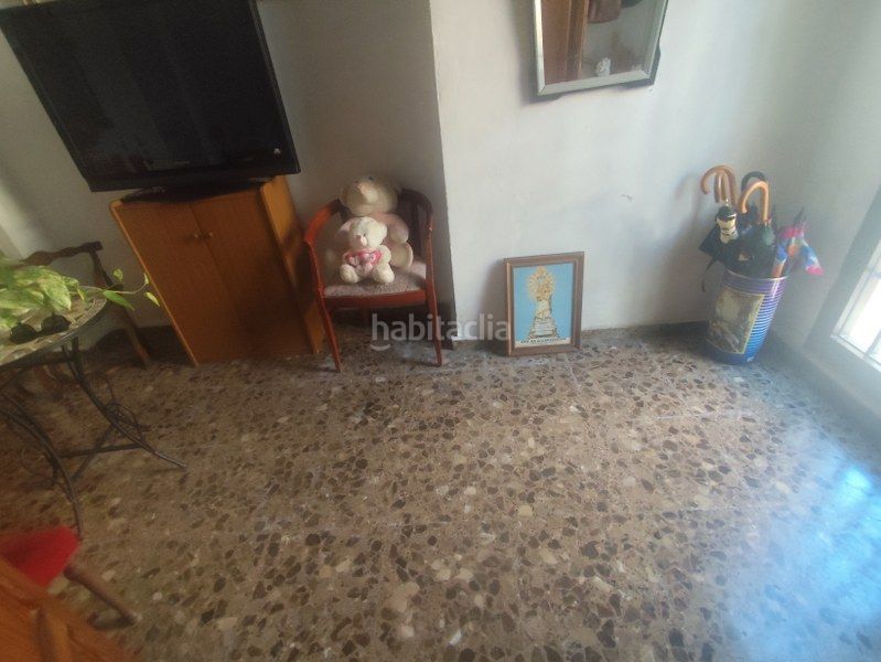 Foto e90e4e7a-a70c-4abd-b5e1-850d3d67a754. Casa centro del pueblo casa para reformar con infinidad de posibilidades!!!! en Cullera