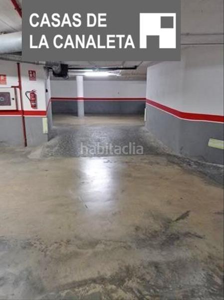 Foto 8a4837e3-e09d-41a8-a775-79c2149f9289. Aparcament cotxe a La Constitución-Canaleta Mislata