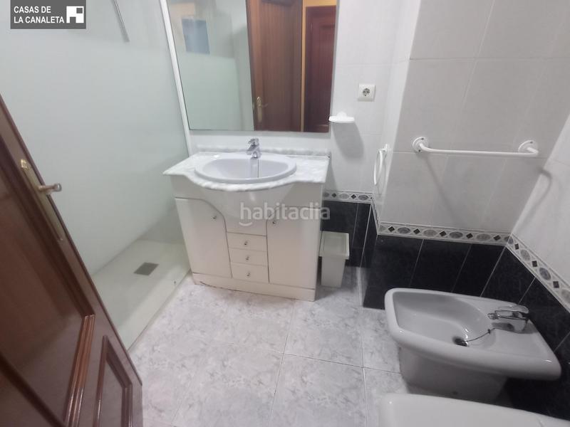 Foto e14c4759-30d5-4fa7-ba63-c11a88324538. Affitto appartamento con parcheggio in La Constitución-Canaleta Mislata