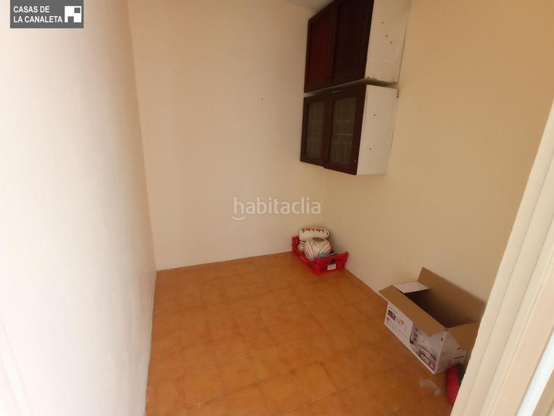 Foto efc1f522-c1d9-42d8-a015-b36f9c0f886e. Affitto appartamento con parcheggio in La Constitución-Canaleta Mislata