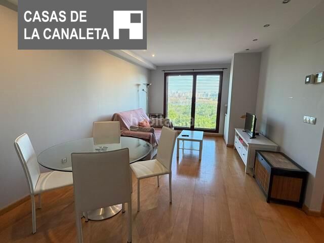 Foto 2c6465a7-d2e5-4668-bd37-37d58a0dd733. Rent flat with heating parking in La Constitución-Canaleta Mislata