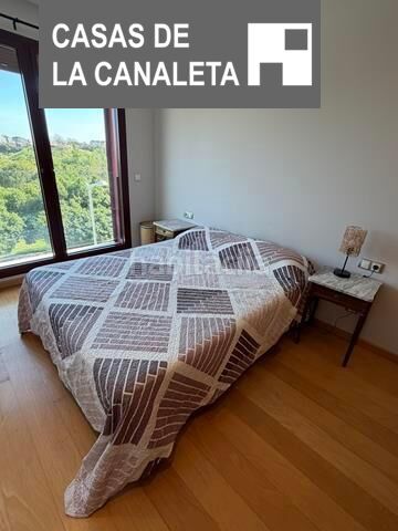 Foto f95d132e-39ac-4d06-96d0-58de9dc3b0eb. Rent flat with heating parking in La Constitución-Canaleta Mislata