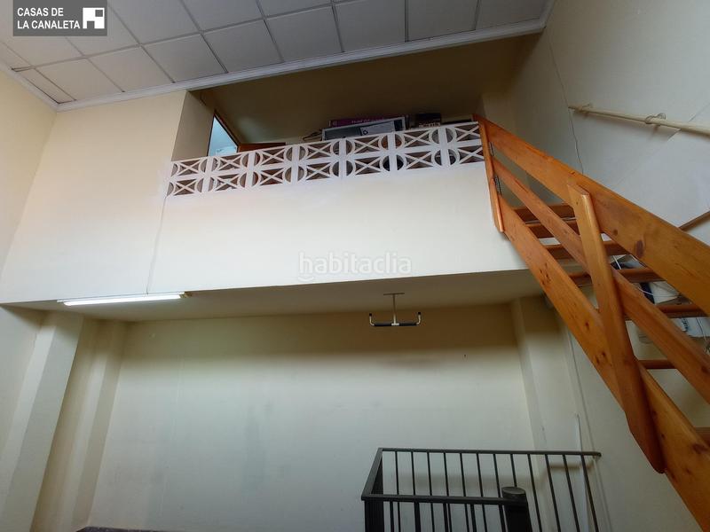 Foto d1b07446-af0f-41dd-9ba2-0f34686ed6b9. Local comercial a Cardenal Benlloch Mislata