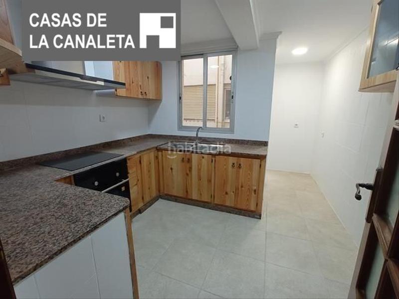 Foto a8b4a4e8-3c44-4ee4-a70b-a96a17f2c10b. Alquiler piso  amplio zona cerca avda del cid en Mislata