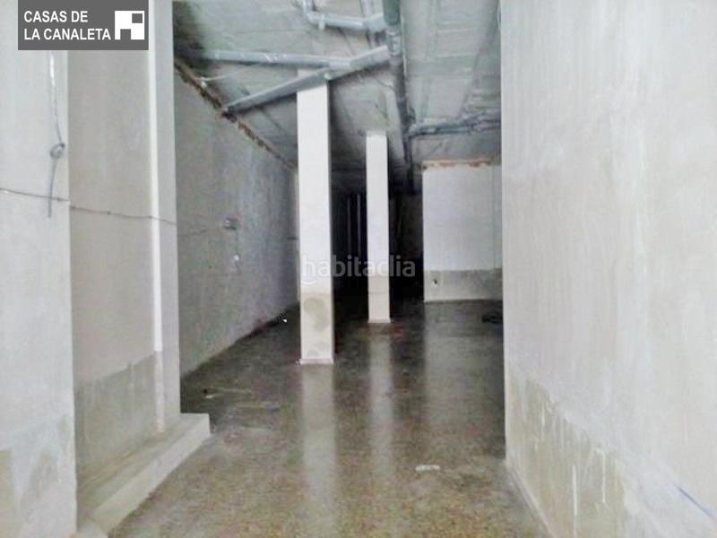 Foto e2c5b9c1-77c8-490e-b8ca-bbedaf0423fb. Rent business premise in La Constitución-Canaleta Mislata