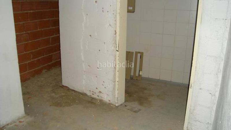 Foto 9e3efdf0-5ca6-4602-8f26-ce689c03643e. Alquiler local comercial local muy bien situado, junto ayuntamiento en Mislata