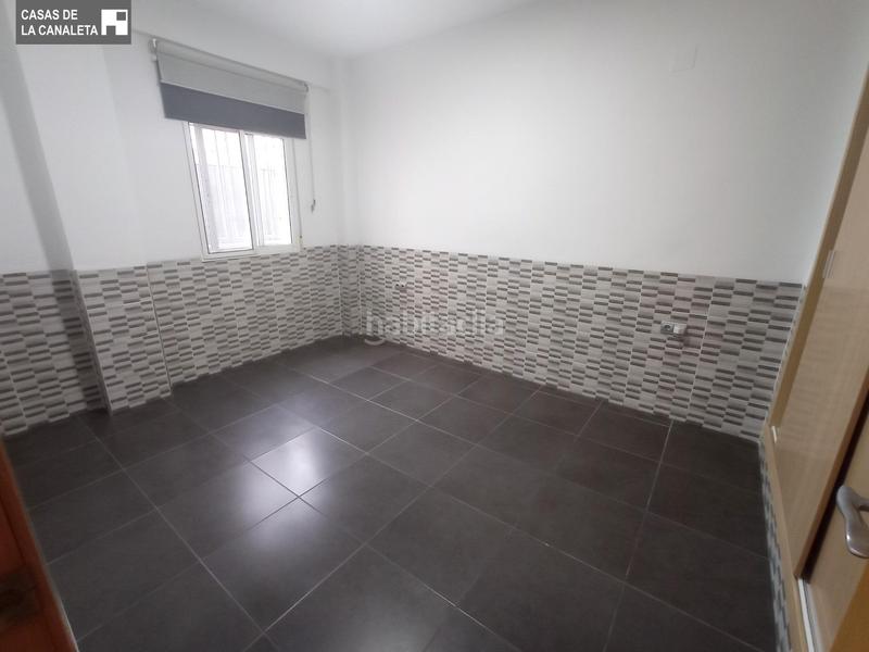 Foto 70839633-c2cc-4eda-9925-2fcd9483f3ec. Planta baja vivienda al lado del hospital militar en Mislata