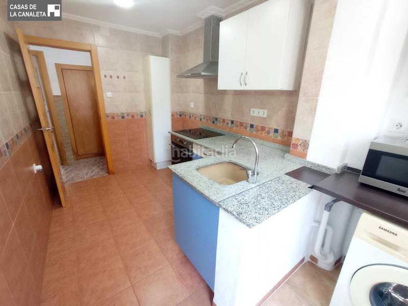 Foto bc7eb9d9-3b31-4cd5-ae6a-a734b6755e88. Planta baja vivienda al lado del hospital militar en Mislata