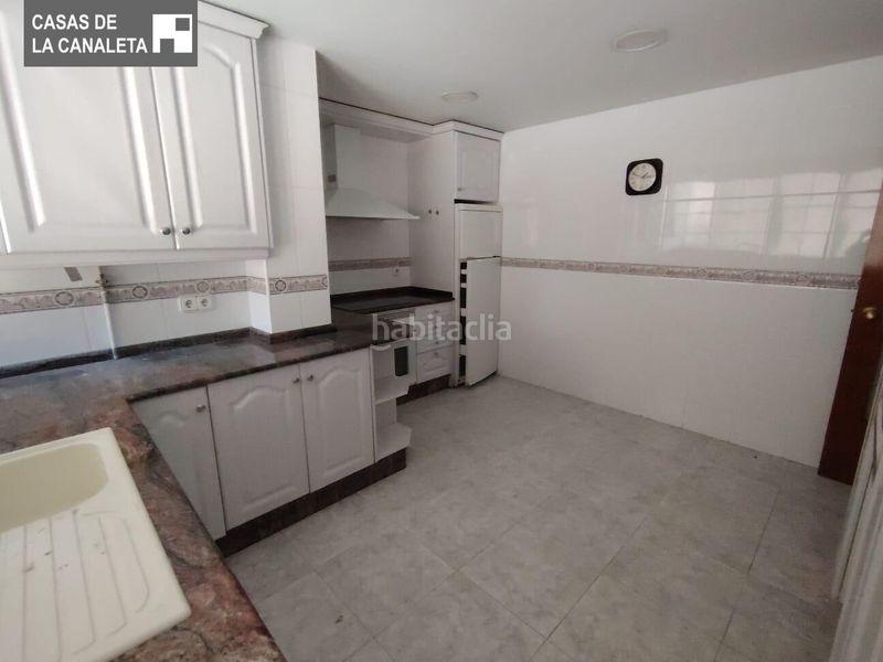 Foto a607f0a1-2a58-41aa-9ab0-1ab9b7410493. Flat with parking in Cardenal Benlloch Mislata
