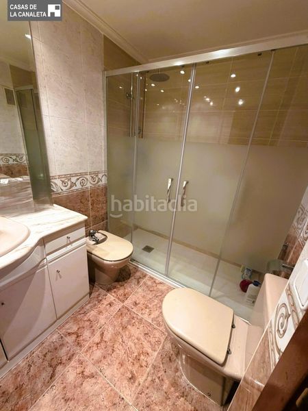 Foto f23637dd-efe5-46d6-8c57-ef5802489aed. Flat with parking in Cardenal Benlloch Mislata