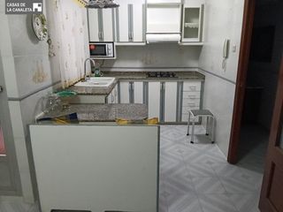 Piso en La Constitución-Canaleta. Excelente vivienda junto gregorio gea