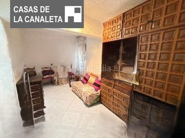 Foto 9a2a52b3-a95a-41ca-b6e2-eab0c72c7f42. Pis a La Constitución-Canaleta Mislata