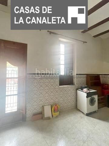 Foto 9db69b57-50a4-40a8-aae2-bcb943df4905. Planta baixa amb aparcament a La Constitución-Canaleta Mislata