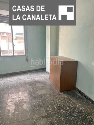 Foto bb09f79f-40b2-4e83-ab5a-87dd7dce1530. Planta baixa amb aparcament a La Constitución-Canaleta Mislata
