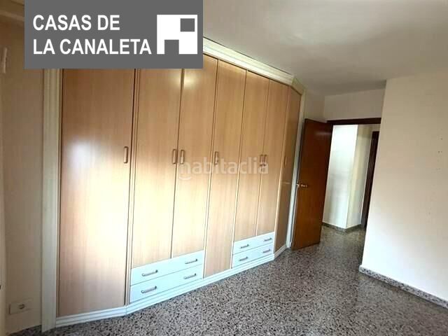 Piso excelente vivienda de 4 hab., 2 baños, 4º con ascensor próximo a palacio de congresos en Valencia - Imagen 9
