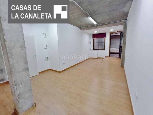 Foto 8e8cf06c-c70d-431b-865a-c62f18f7bc30. Local comercial a La Constitución-Canaleta Mislata